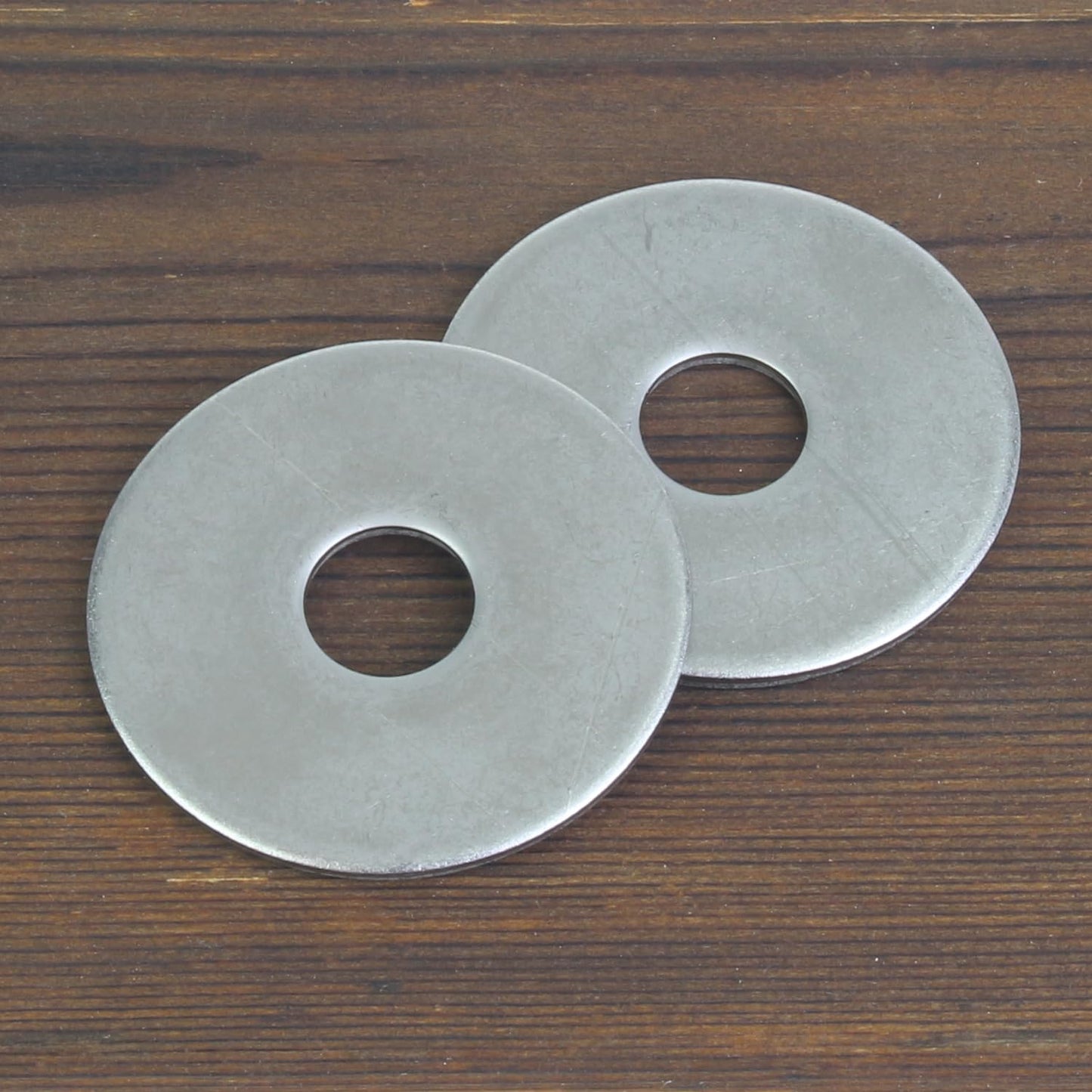 HELIFOUNER 25 Pieces 3/8" Stainless Flat Washers, 1-1/2" Outside Diameter, 0.072" Thickness, 18-8 (304) Stainless Steel Washers, Metal Washers, Flat Washers for Bolts Screws