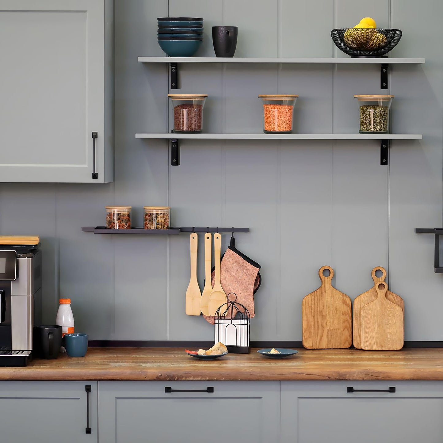 AISINYI Metal Shelf Brackets, 4 x 4 Inch Heavy Duty L Hanging Angle Brackets, Iron Wall Bracket for Countertop Support, Corner Brace Joint, Black, 4 PCS