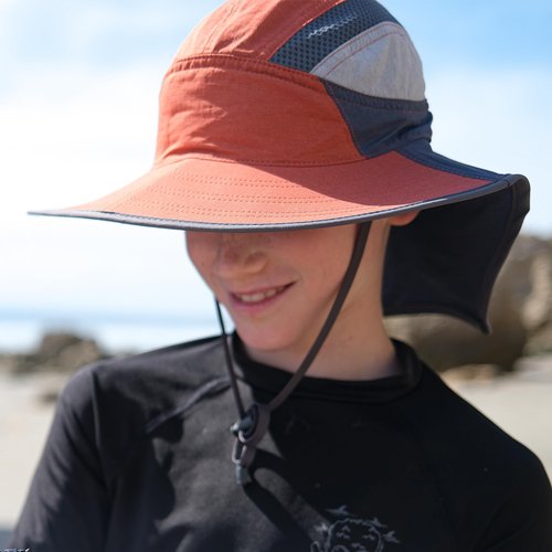 Sunday Afternoons Kids’ Ultra Adventure Hat, Toddler Sun Hat with Neck Flap, UPF 50+ Sun Protection, Outdoor Hats for Girls, Boys, Summer Hiking Hat, Charcoal Peaks, Medium