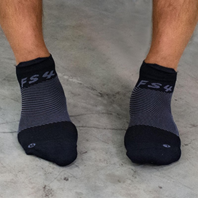 OS1st FS4 Plantar Fasciitis No Show Socks relieves plantar fasciitis, heel/arch pain and improves circulation