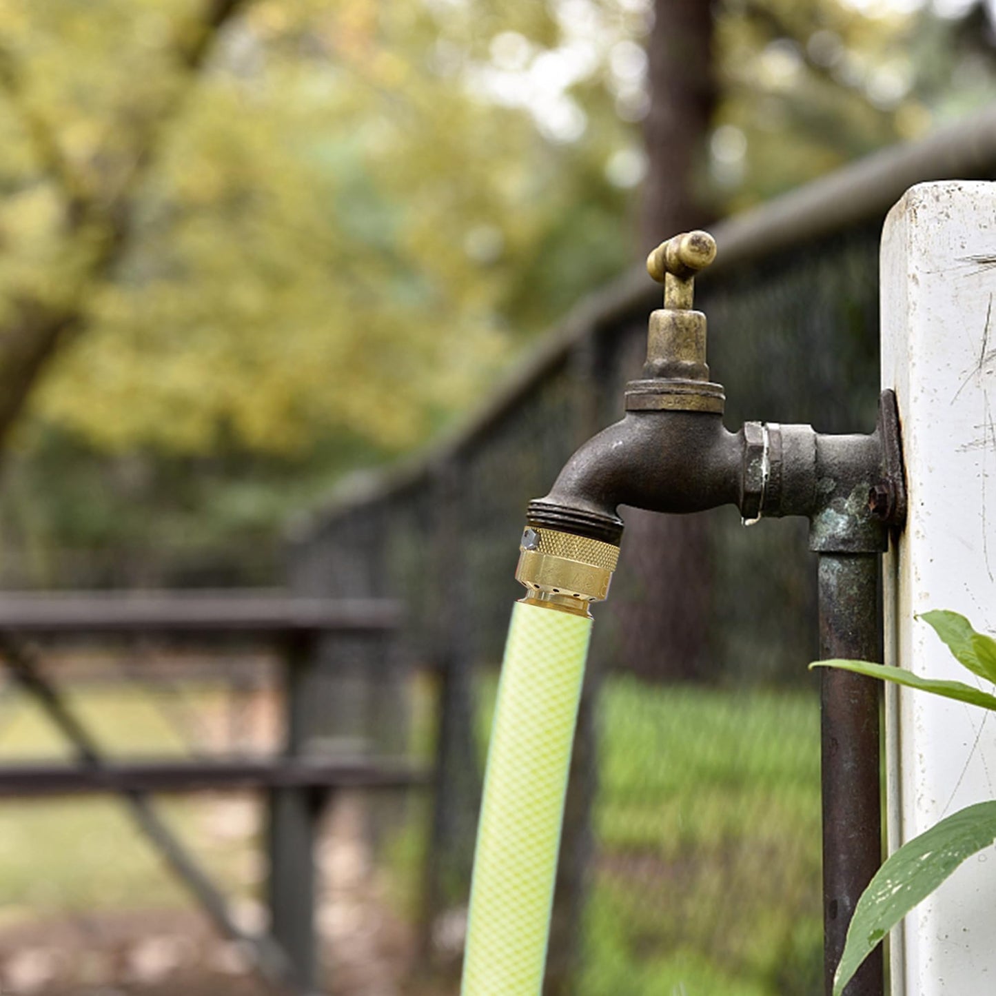 Hourleey 2 Pack Faucet Vacuum Breaker, 3/4 Inch Solid Brass Anti-Siphon Hose Bib Backflow Preventer for Garden Spigot RV