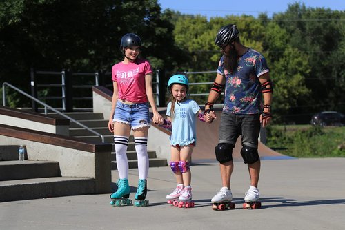 Roller Derby FireStar Youth Girl's Roller Skate White/Pink Size 3