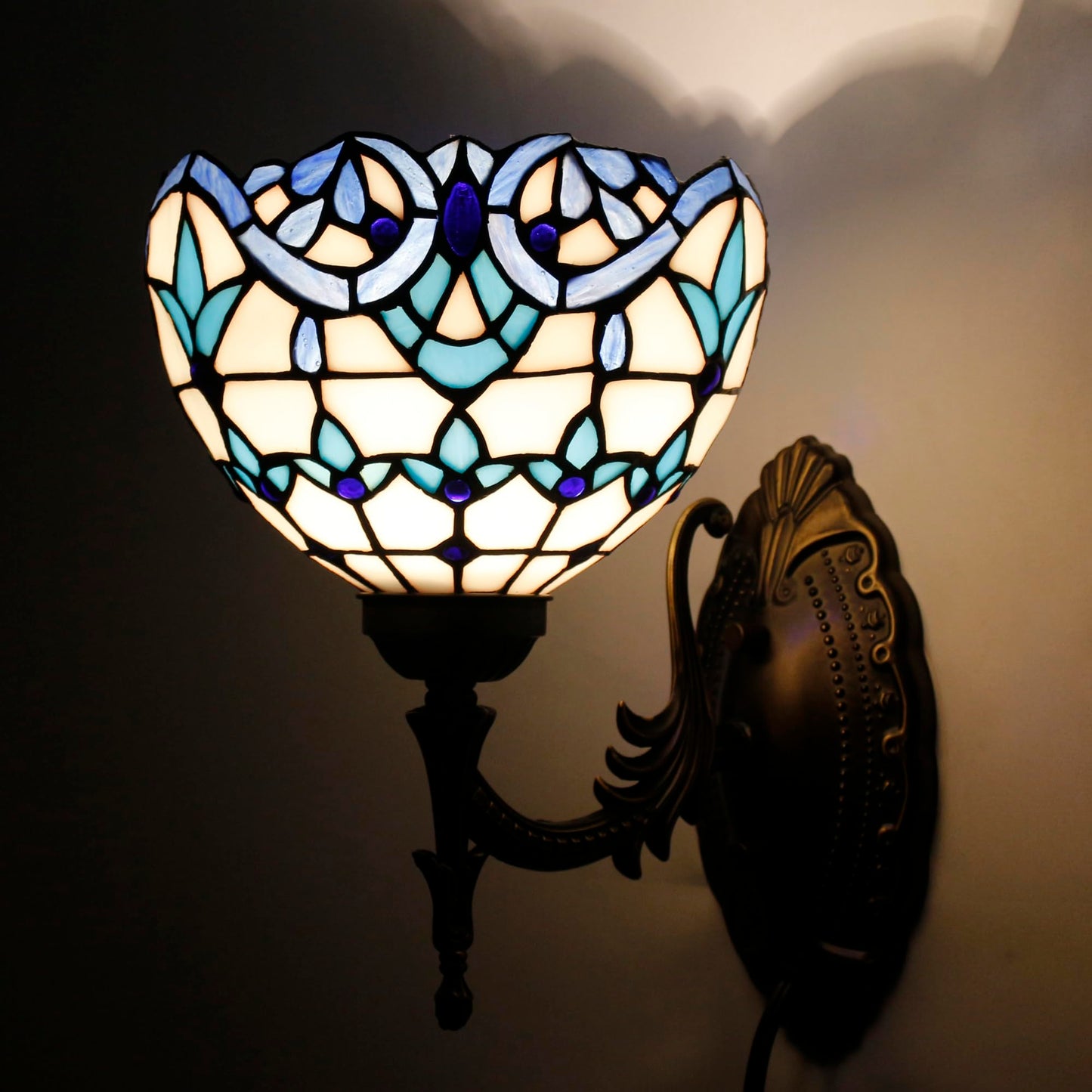 Tiffany Wall Sconce Lamp Stained Glass 8X10.5X11 Inch Plug in Wall Bedside Light for Hallway Bedroom (White Blue Baroque Style)