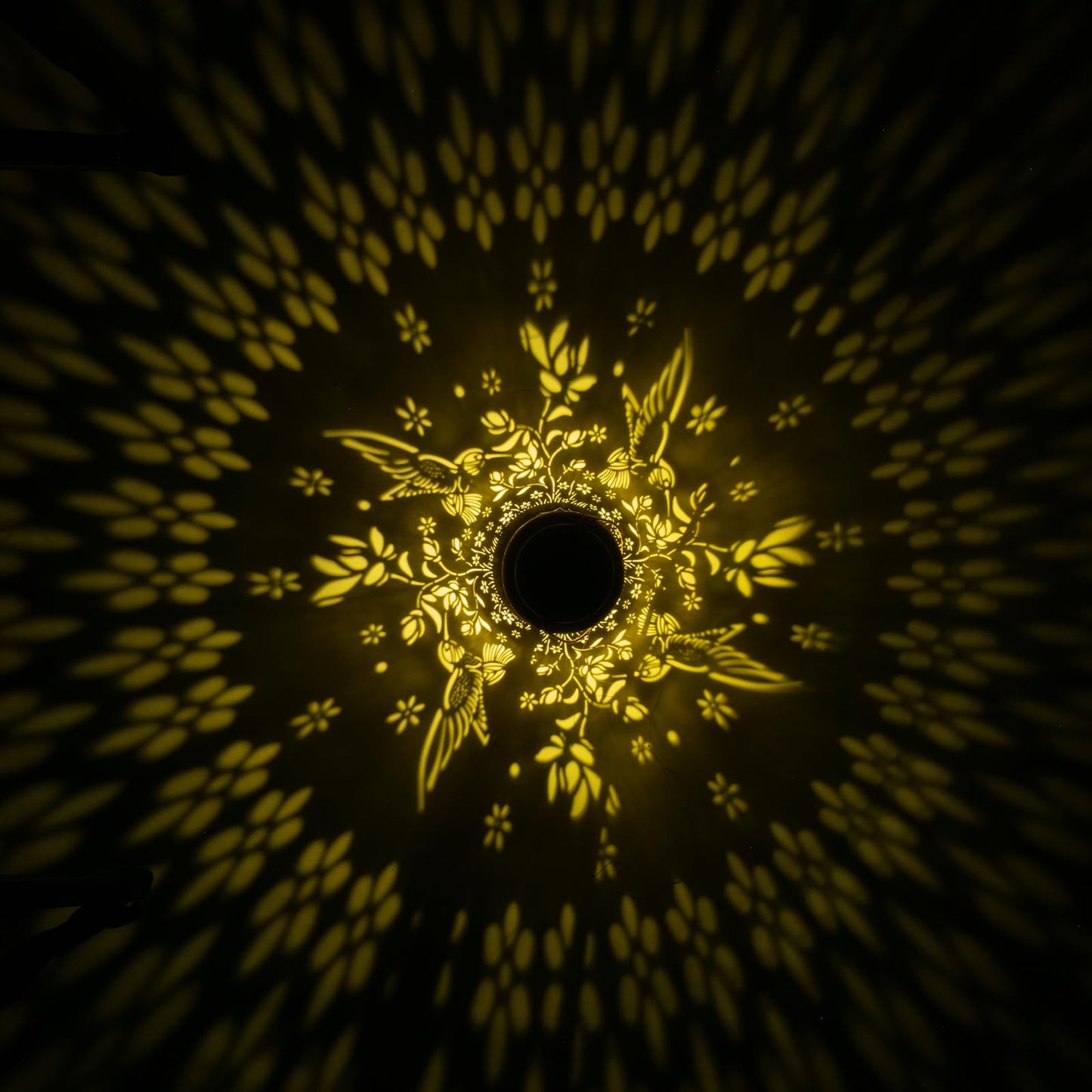 Solar Lanterns Outdoor Waterproof, Hummingbird Garden Decor for Yard Porch Lawn Patio Pathway, Hanging Solar Lights Birthday Gifts for Women Mom Grandma Sister Friend