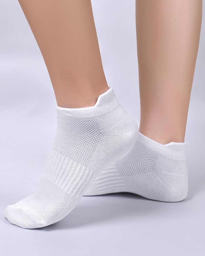CHANCALCAL 10 Pairs Kids Socks for Boys Girls Ankle Athletic Low Cut Socks Half Cushioned Crew Cotton No Show Socks 10-12 Years White