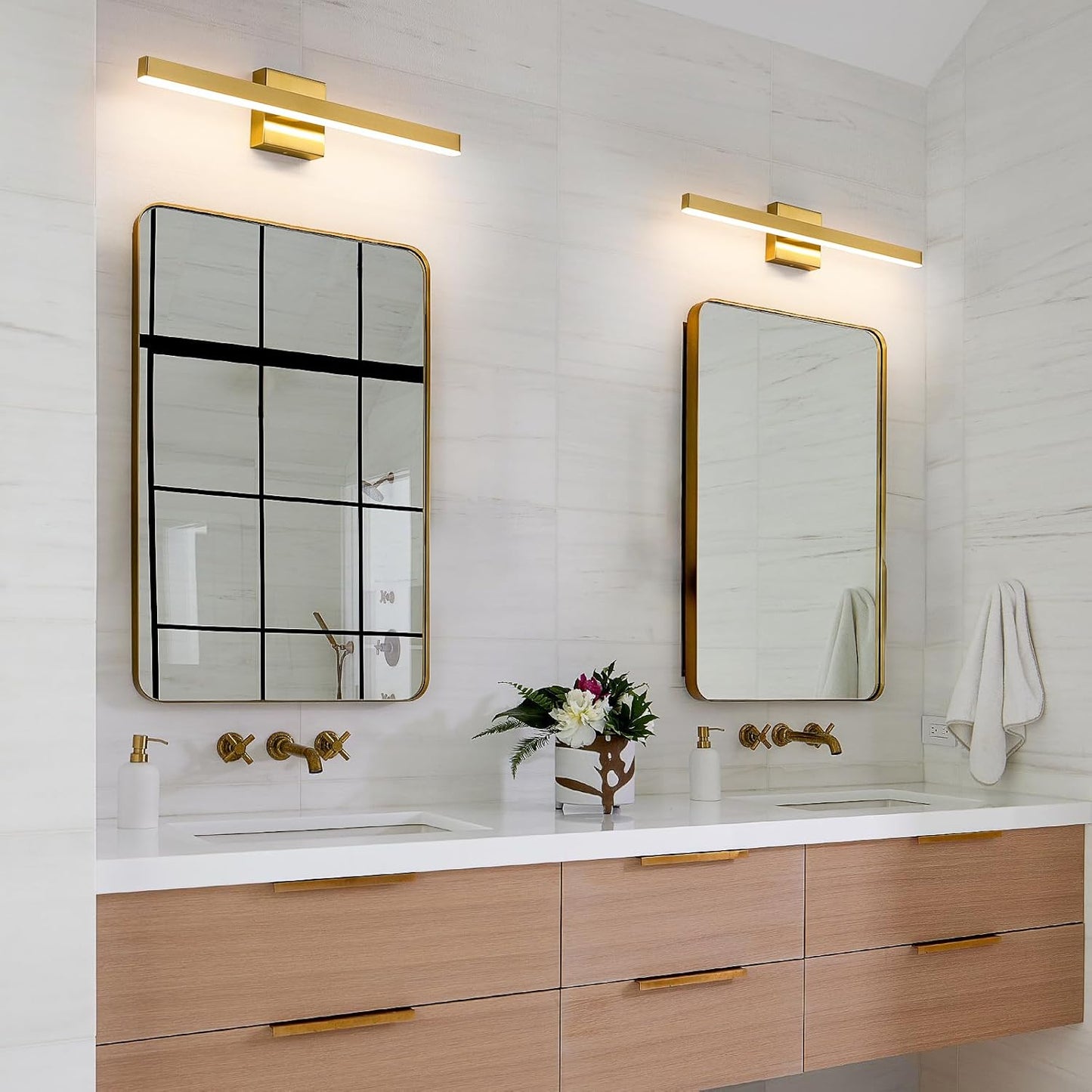 24-Inch Dimmable Gold Bathroom Vanity Light - Modern LED Bar Fixture for Over Mirror