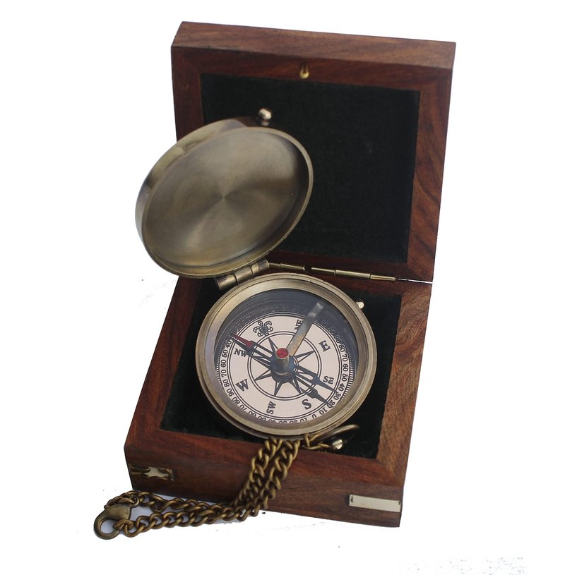 Vintage Brass Compass with Engraved Quote – “Go Confidently in The Direction of Your Dreams” – Nautical Compass with Chain & Rosewood Box – Graduation, Retirement Gift for Him or Her