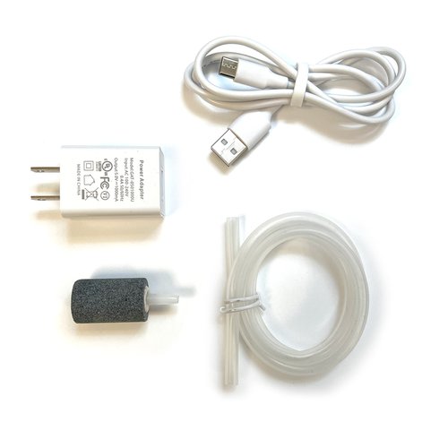 ENGEL Ultra Quiet Lithium-Ion USB Rechargeable Live Bait Aerator Pump & Bubbler with Universal Clip fits Most Bait Buckets (White)