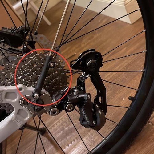 Fuzdaycu 4 Pieces Bikes Fenders Support Frame, Adjustable Bike Front Fork Holder Bikes Fenders Parts, Modification Extension Sleeve, Cycling Repair Parts Fork Mounting Adapter for Mountain Bike