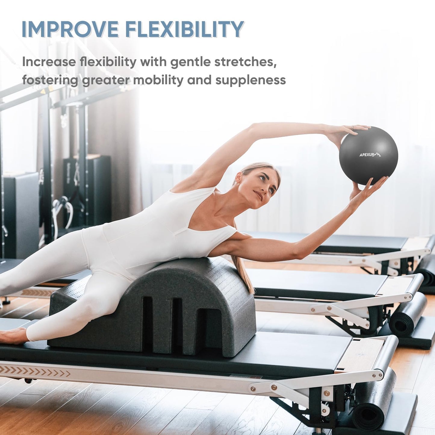 APEXUP 9 Inch Pilates Ball Small Exercise Ball for Yoga, Fitness, Balance, Core Workout, Physical Therapy (XXS (9") 23cm, Black)