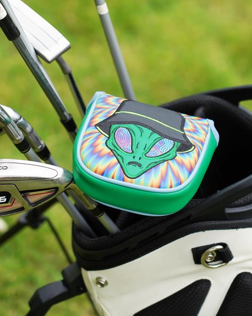 Big Teeth Golf Mallet Putter Cover, Golf Club Cover with Strong Magnetic Closure, PU Leather Waterproof Golf Square Mallet Putter Cover Alien Pattern, Gradient Effect