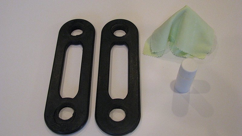 Pair of 5LB Aftermarket (Non-OEM) Resistance Bands for Soloflex Muscle Machine + 303 Aerospace Protectant Sample and Microfiber Cleaning Cloths