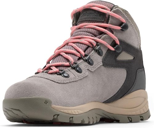Columbia Women's Newton Ridge Plus - Waterproof Hiking Boots for All-Day Comfort | Brown