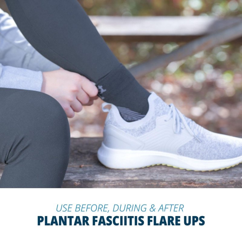 OS1st FS4 Plantar Fasciitis Socks Merino Wool Crew treats and prevents plantar fasciitis, heel and arch pain reduces swelling (US, Alpha, Medium, Regular, Regular, Black Qtr Crew)