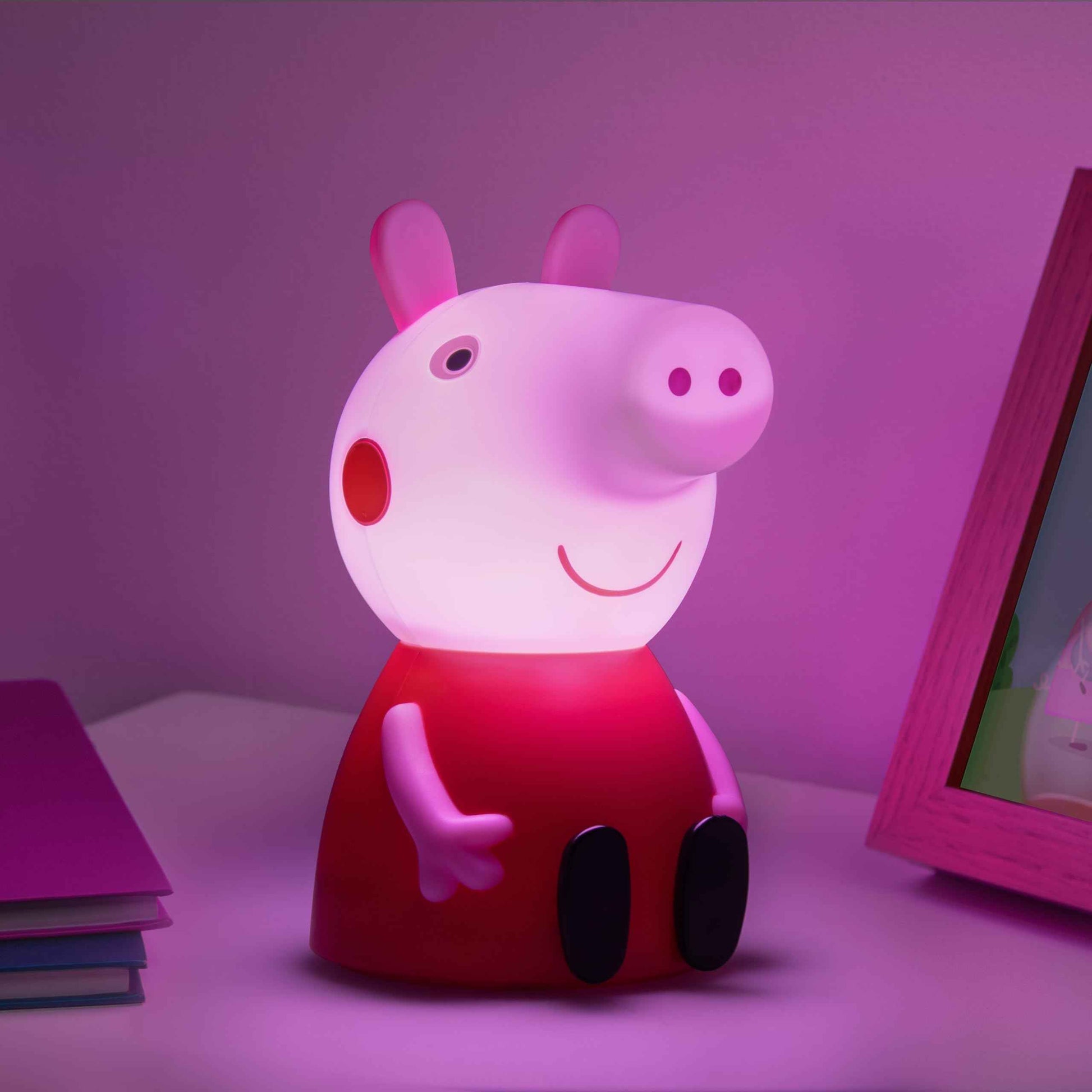 Paladone Peppa Pig Figure Lamp with Sound - Officially Licensed Baby Night Light, Kids Bedroom Accessories & Decor