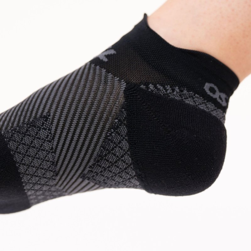 OrthoSleeve Orthotic Plantar Fasciitis Socks helps prevent plantar fasciitis relieves heel and arch pain