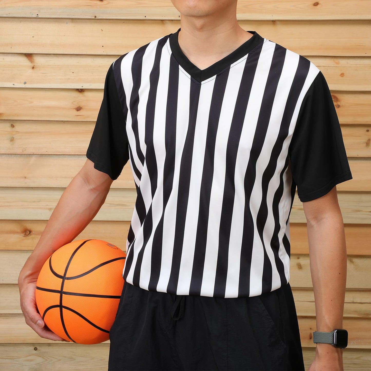 Skicuff Men's Referee Shirt V Neck Umpire Jersey Black Short Sleeve Ref Shirt Costume for Men Football Soccer(M)