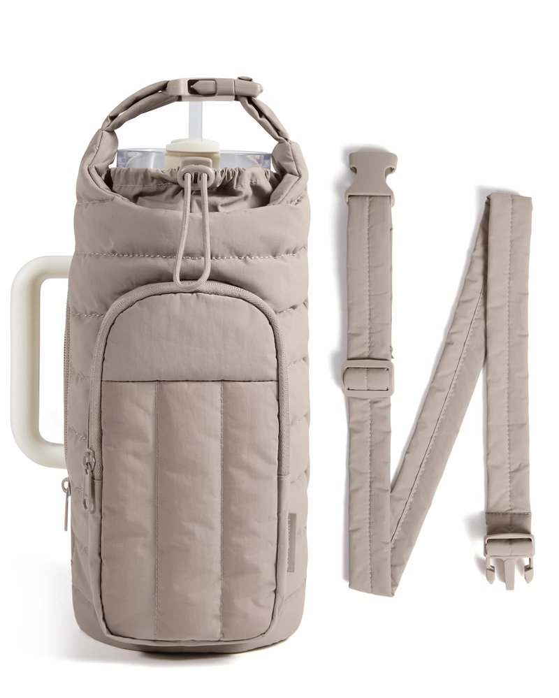 BAGSMART Water Bottle Holder Bag with Strap, 40/32 oz Crossbody Bag Gym Accessories, Sling Purses for Women, Camel
