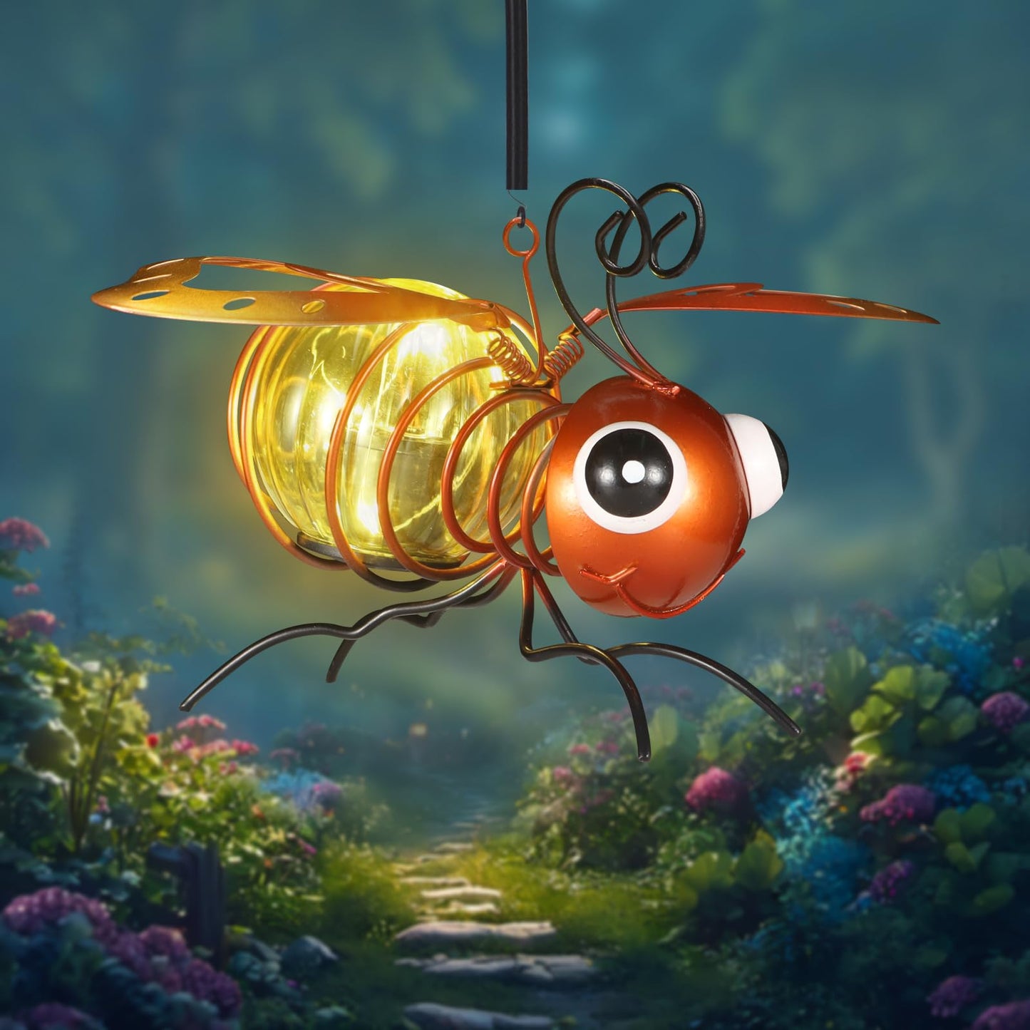 Bee Solar Outdoor Hanging Lantern Creative Small Sculpture Lights Durable Waterproof Used for Party Festivals Garden Decor Birthday Gifts for Grandma Mon Women