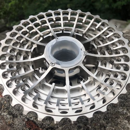 JFOYH Ultralight 11 Speed Cassette for Road Bike 11-32T Compatible with Shimano and Sram Standard HG Hub Driver, Original Gift Box Packing-Silver
