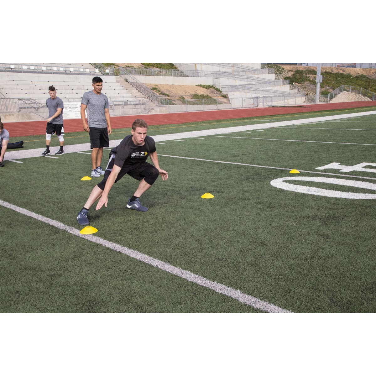 SKLZ Agility 2-Inch High-Visibility Cones for Training and Drills , Set of 20