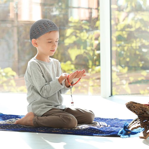 Boyiee Kufi Hat for Men Muslim Knit Kufi Cap Crochet Beanie Skull Beanie African Hat for Men Women(Black,Khaki,Gray, Brown,Classic Style)