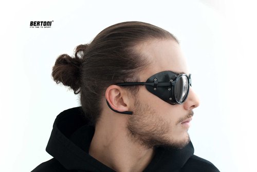BERTONI Glacier Polarized Sunglasses for Mountain Hiking Trekking Ski mod Cortina Italy Shiny Black (Photochromic Polarized Yellow)