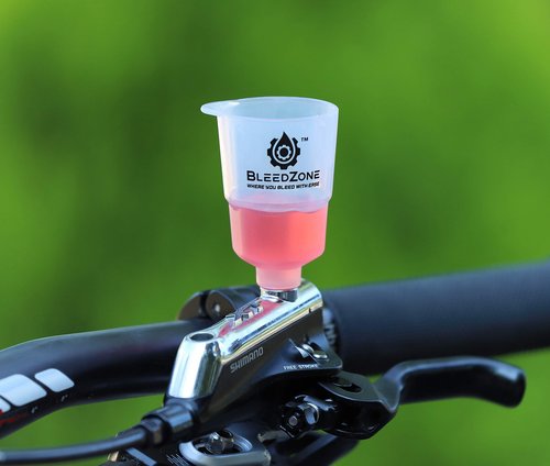 BleedZone for Shimano Brakes, Bike Hydraulic Brake Bleed Kit with 60ml Mineral Oil, Fits with Shimano Bicycles, Mountain Bike Bicycle Bleed Kit