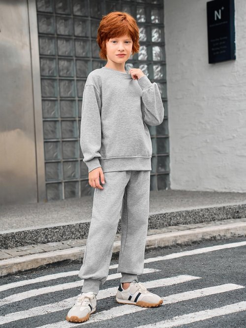 Haloumoning Boys 2 Piece Outfits Sweatsuit Kids Crewneck Sweatshirt and Elastic Waist Sweatpants Set 5-14 Years