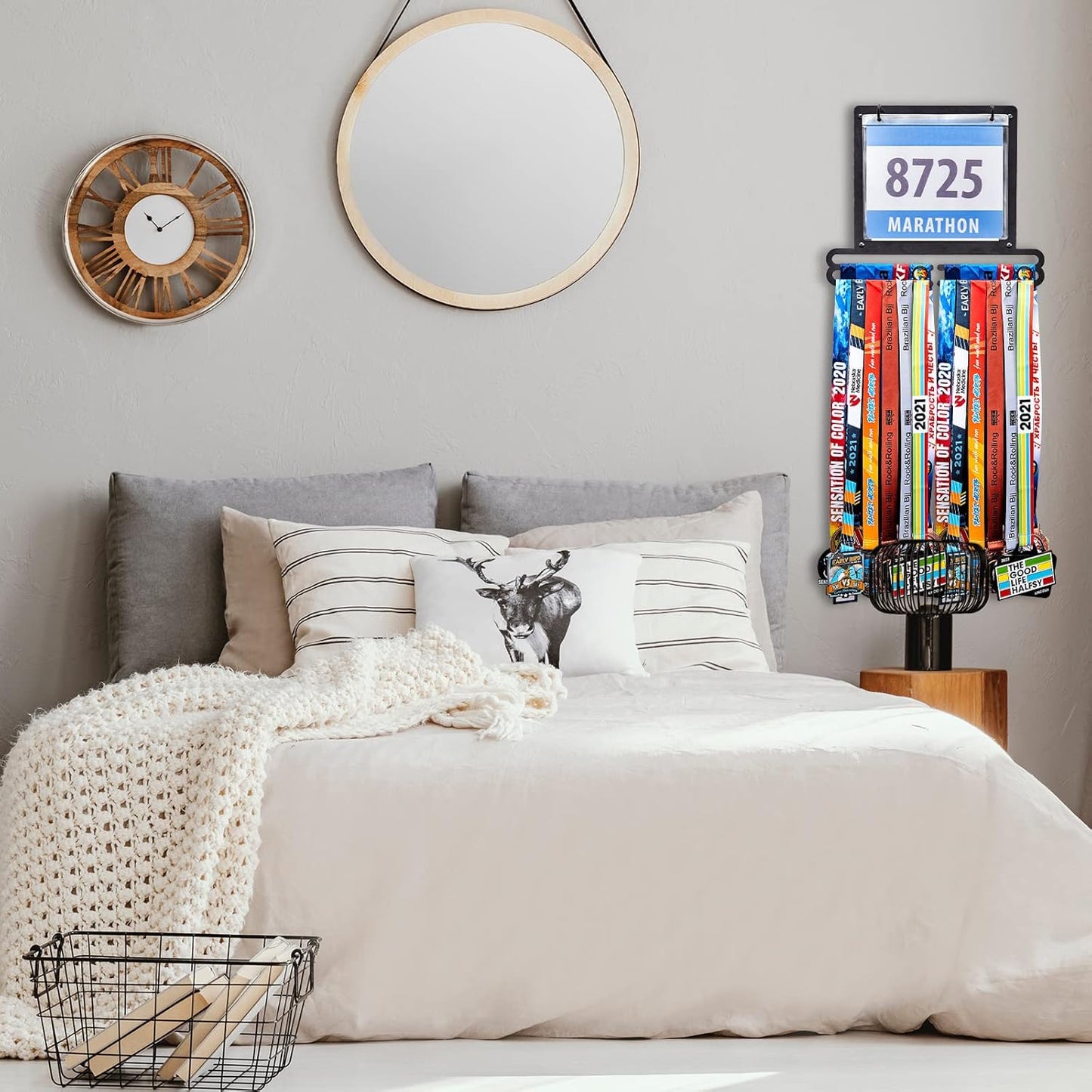 Moxweyeni Race Medal Display - Wall-Mounted Bib Holder for Runners | Perfect Gift for Athletes