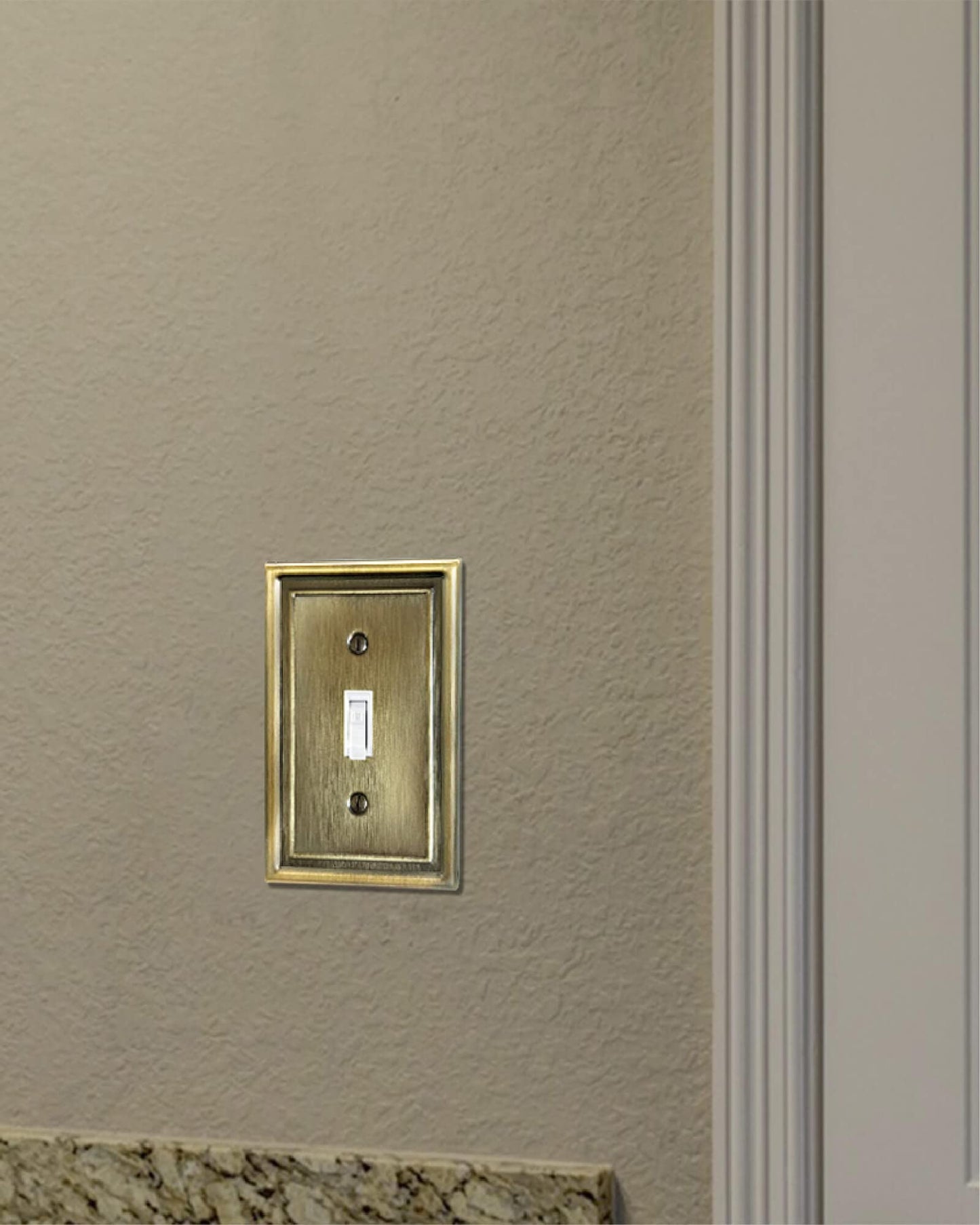 ZILLSEA 2-Pack Light Switch Covers, Single Toggle Switch Plate Cover, Decorative Antique Brass Metal Wall Plate, 3.15''*4.88'', Midsize