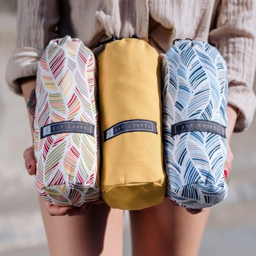 BAY LAUREL Turkish Beach Towel - Quick Dry, Sand-Free, Lightweight, Large 39 x 71 with Travel Bag