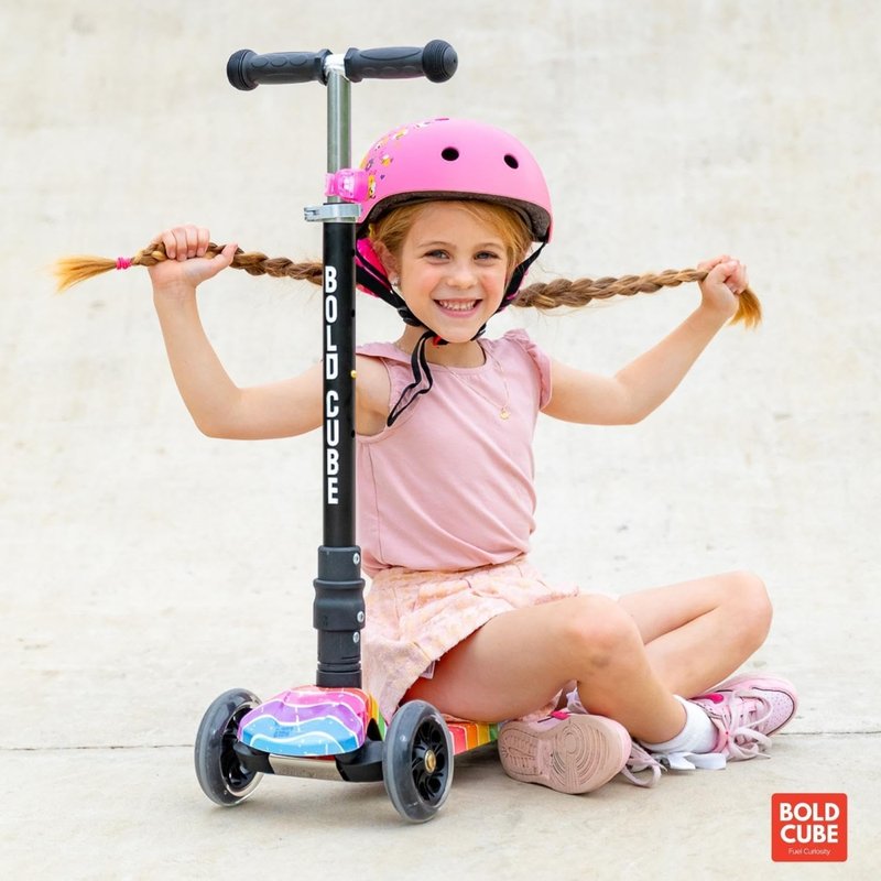 BOLDCUBE Big Fold | Three Wheel Scooter for Children Ages 5-10 Years | LED Wheels with Flashing Lights | Height Adjustable 65 to 89 cm | Rear Reflectors