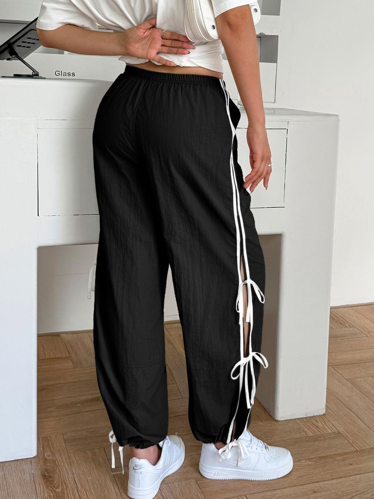 Fisoew Womens Wide Leg Track Pants Casual Elastic Waist Bow Tie Y2K Baggy Sweatpants with Pockets Black