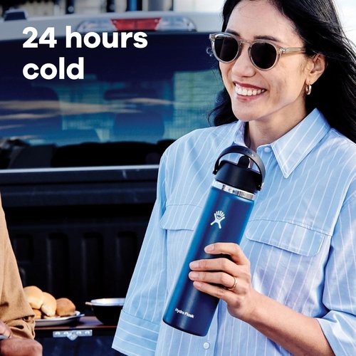 Hydro Flask Water Bottle - Insulated Stainless Steel - 24 Oz Coconut Cream with Flex Straw Lid