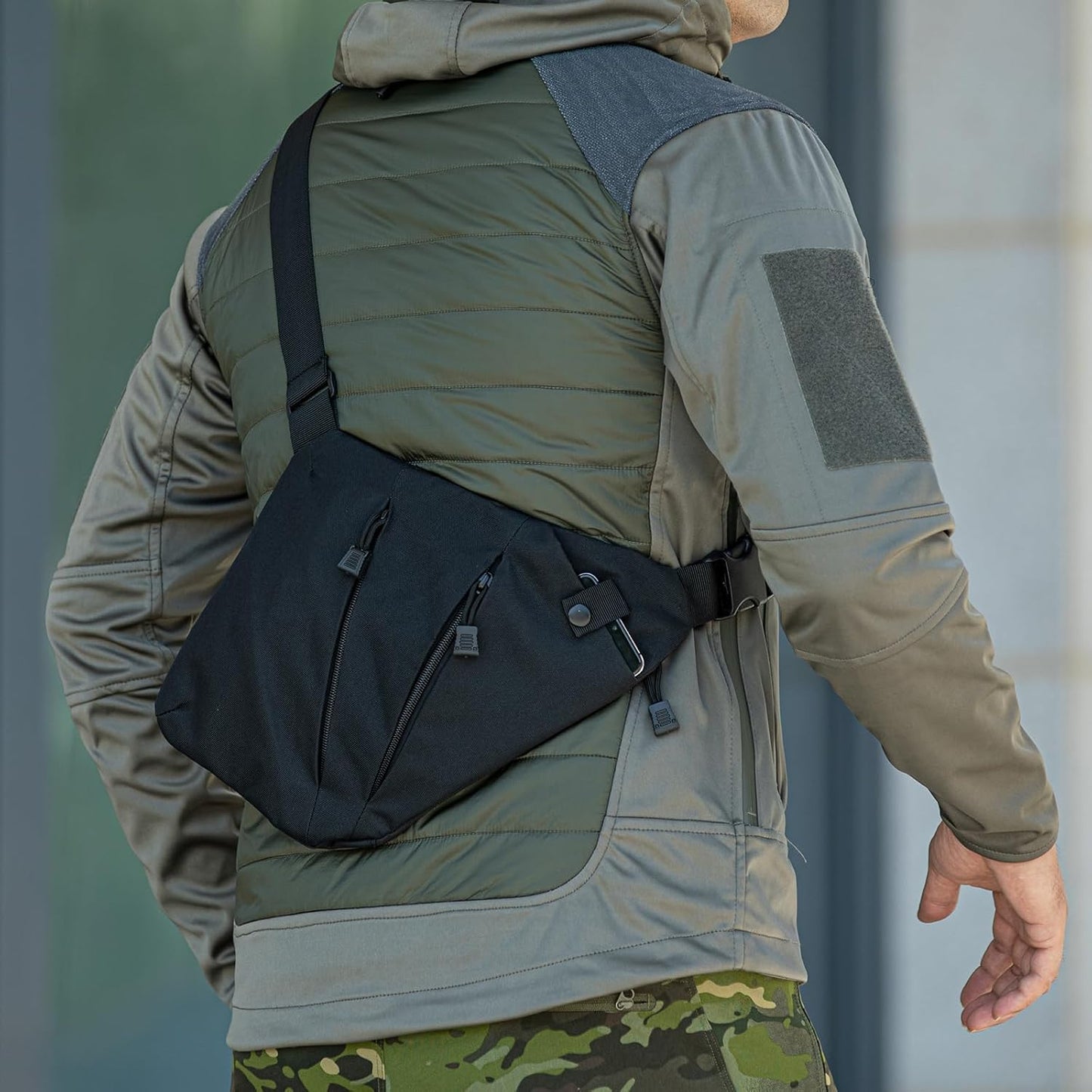 Skiennix Tactical Crossbody Sling Bag - Anti-Theft CCW EDC Carry Solution | Compact Design