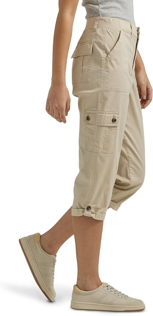 Lee Women's Cargo Capri Pants - Ultra Lux Comfort with Flex-to-Go Design | Perfect for Everyday Wear
