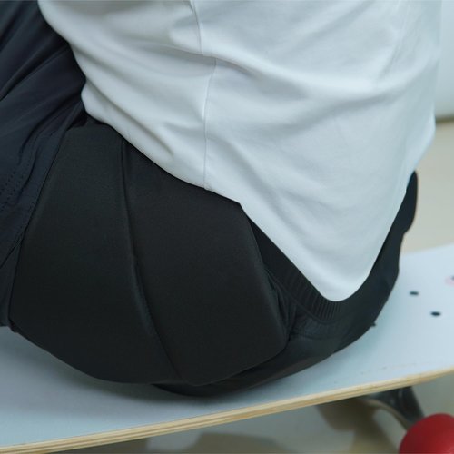 AIDY-PRO Snowboard Padded Shorts Impact Shorts for Snowboarding, Hip and Butt Pads for Skating, Snowboard Butt Pad for Kids and Adult - M