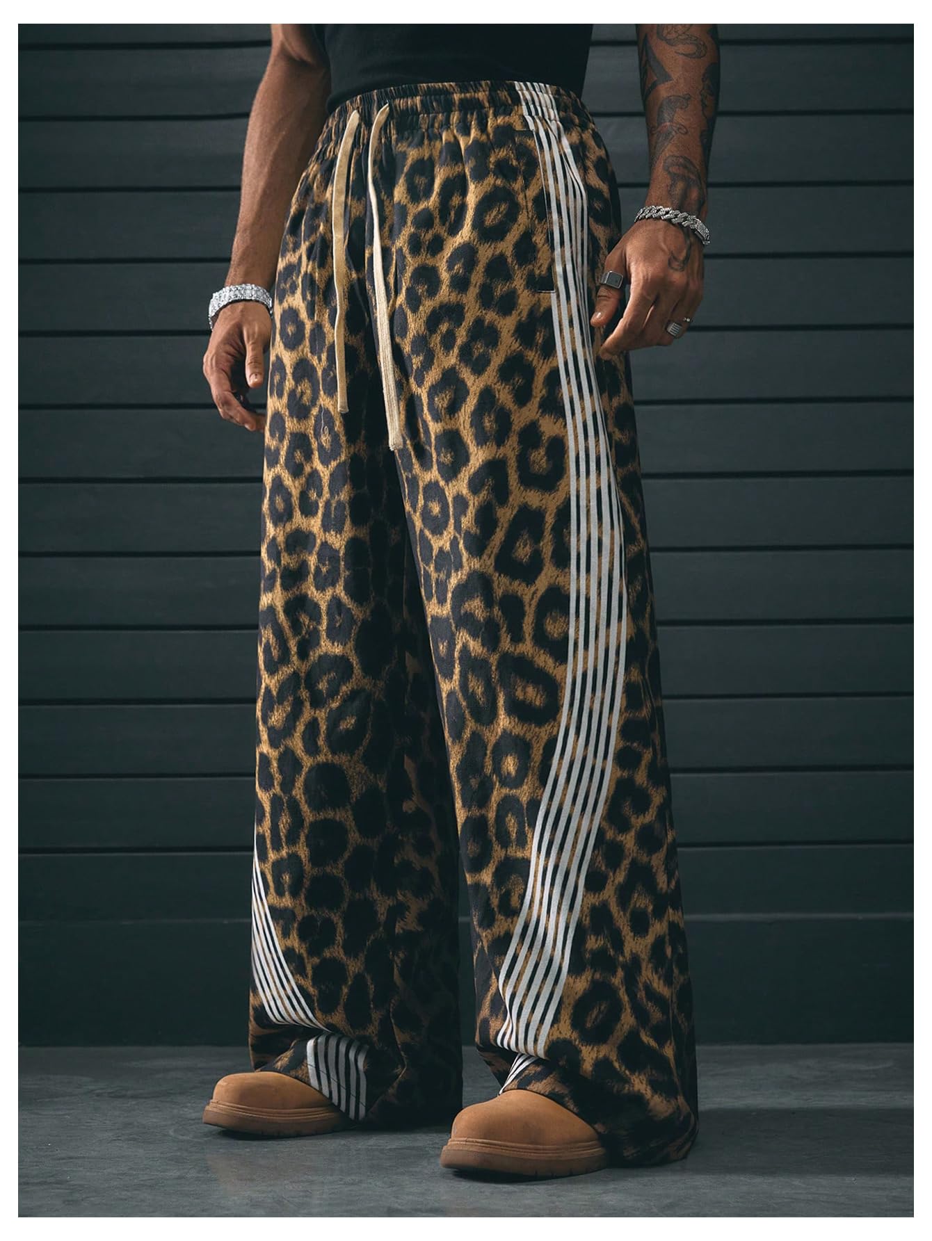 GORGLITTER Men's Cheetah Leopard Print Jeans Striped Baggy Sweatpants Wide Leg Drawstring Track Pants with Pockets Brown White Black Large