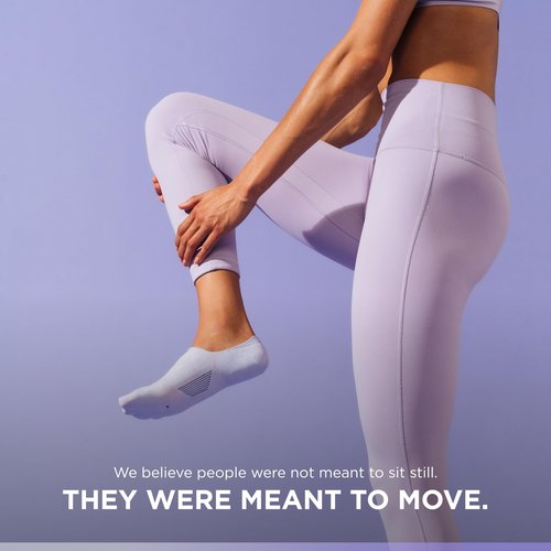 Feetures Elite Ultra Light Invisible Socks - Anti-Slip Sport Sock Liner with Targeted Compression - Lilatech, M (1 Pair)