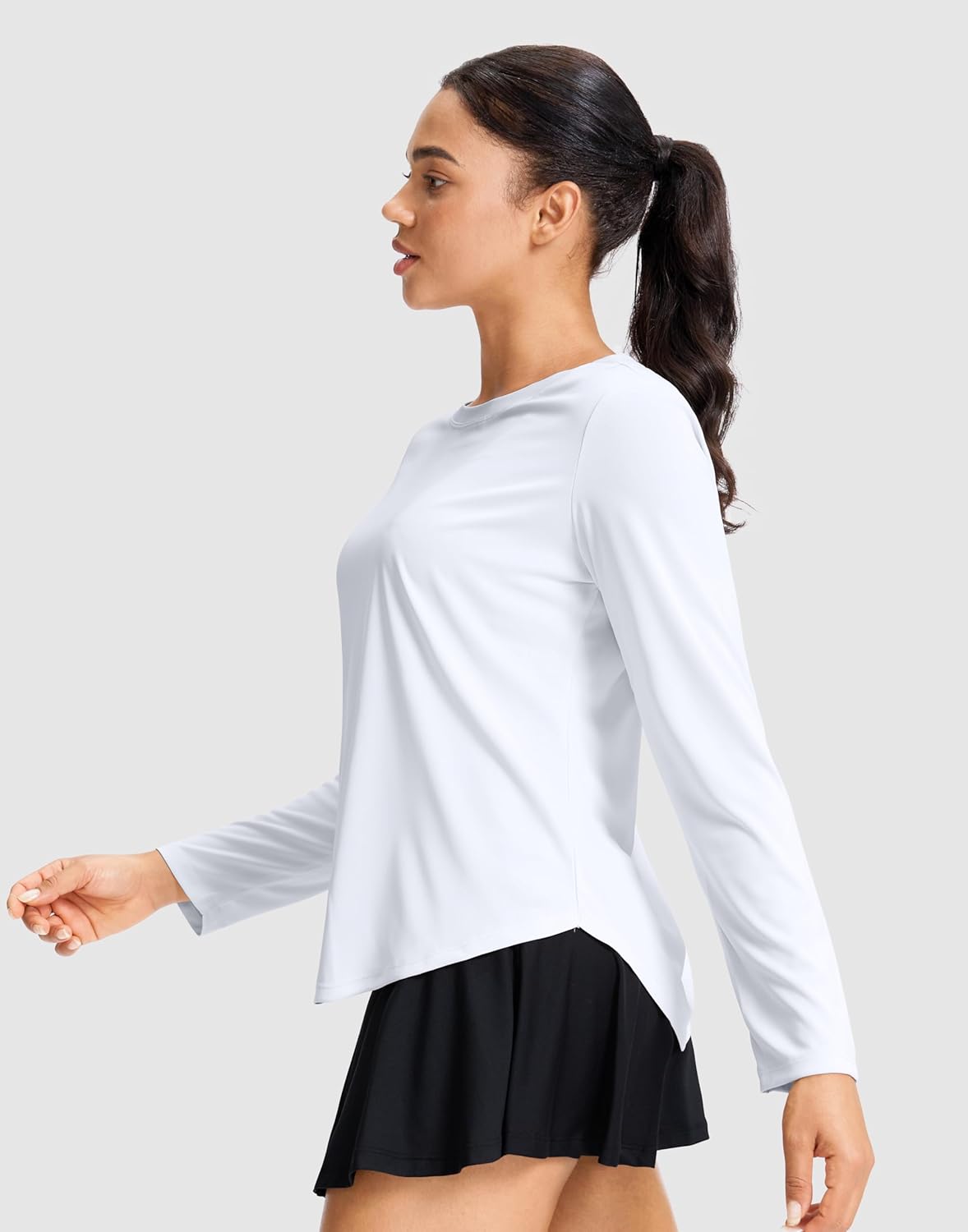 SANTINY Lightweight Long Sleeve Workout Top - Breathable UPF 50+ Sun Protection for Women | Ideal for Gym, Yoga, Running, Hiking