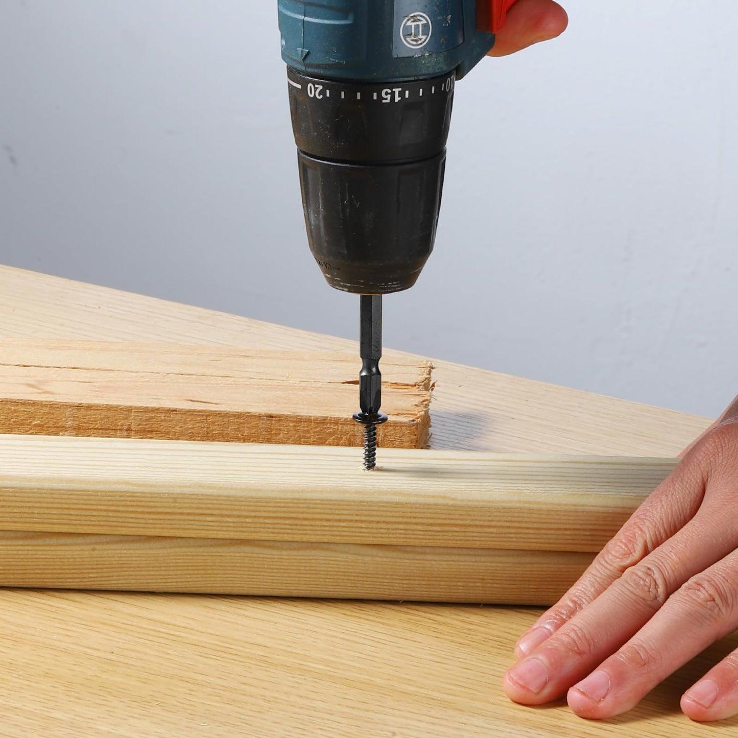 BNUOK #8 x 2-1/2 Inch Wood Screws Phillips Modified Truss Head Stainelss Steel 410 Self Tapping Metal Screws,Black Zinc Plated(1Ib,80Pcs)