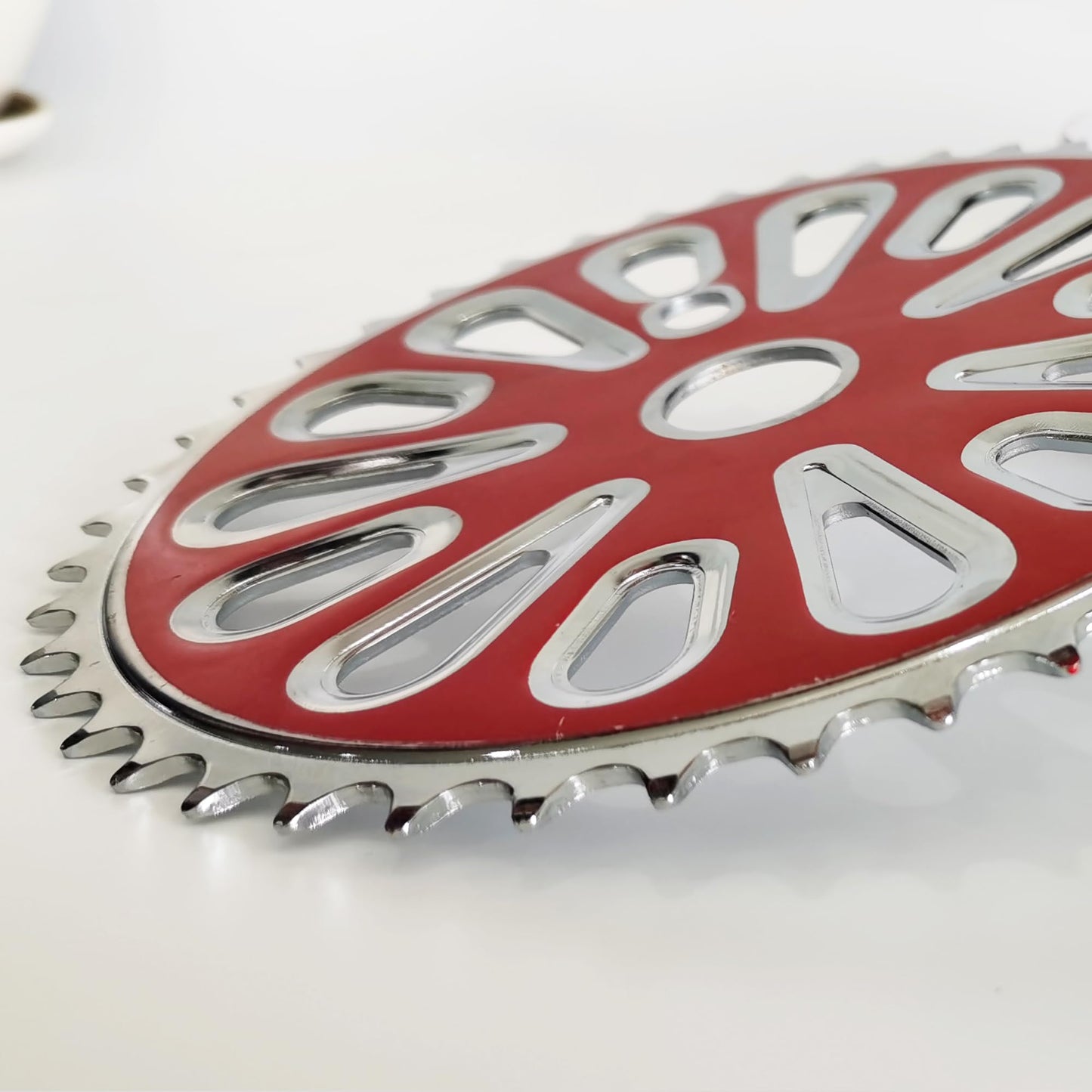 DONSP1986 2” Cup Wide Pedal Crank Kit 44T Sprocket 165mm Crank Arm, One-Piece Crank, Bicycle Crank Kit for Road Bicycle (Red)