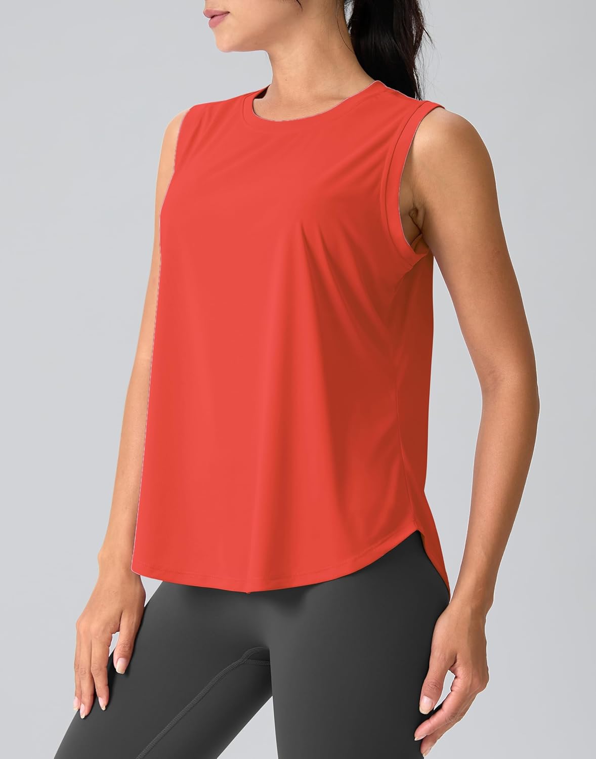 SANTINY Women's Sleeveless Workout Tops - Breathable Lightweight Yoga & Tennis Tank Shirts
