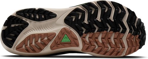 Brooks Men's Ghost Trail Running Shoes - Versatile Off-Road Design for Rugged Terrain