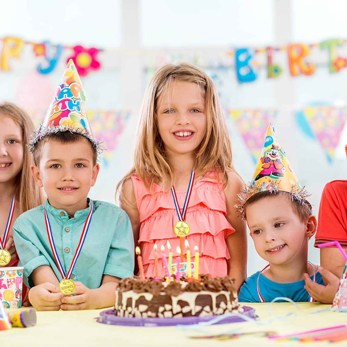 Fasmov 100 Pieces Kids Plastic Winner Medals, Winner Award Medals for Kids Sports Awards, Games Competitions, Prizes, Party Favors and Decorations
