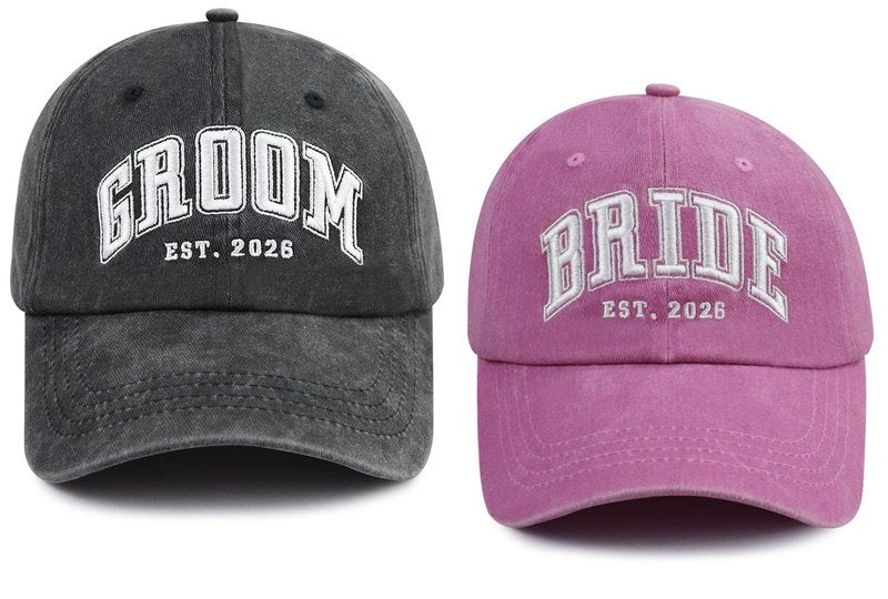 Wedding Gifts for Couples, Groom Bride Est 2026 Baseball Cap, Newly Wed Mr Mrs Just Married Hat, Groom Bride to Be Gifts for Newlyweds Hubby Wifey Her