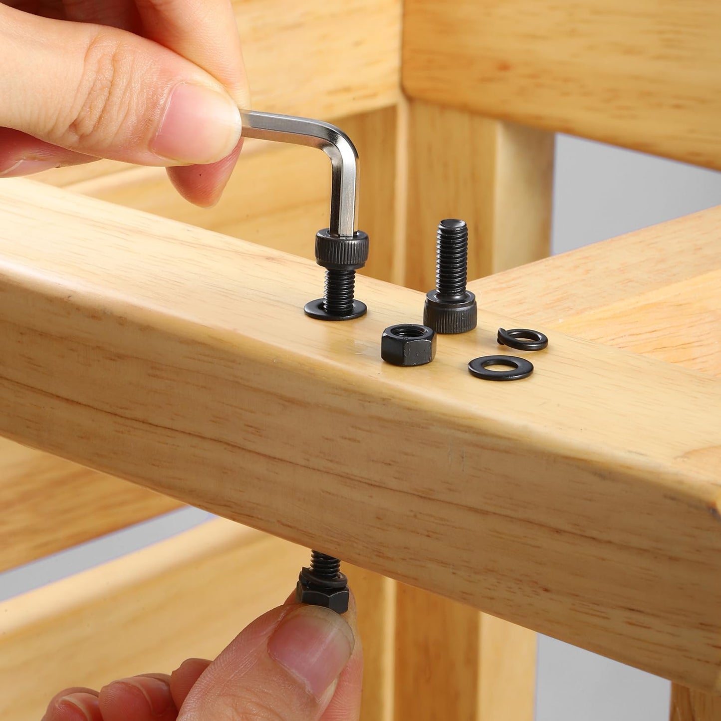 BNUOK 280 PCS M5 Screws Assortment Kit, 12.9 Grade Alloy Steel M5 Bolts Kit, M5x 8/12/16/20/25/30mm, Hex Socket Head Cap Screws Bolts Nuts Washers Set