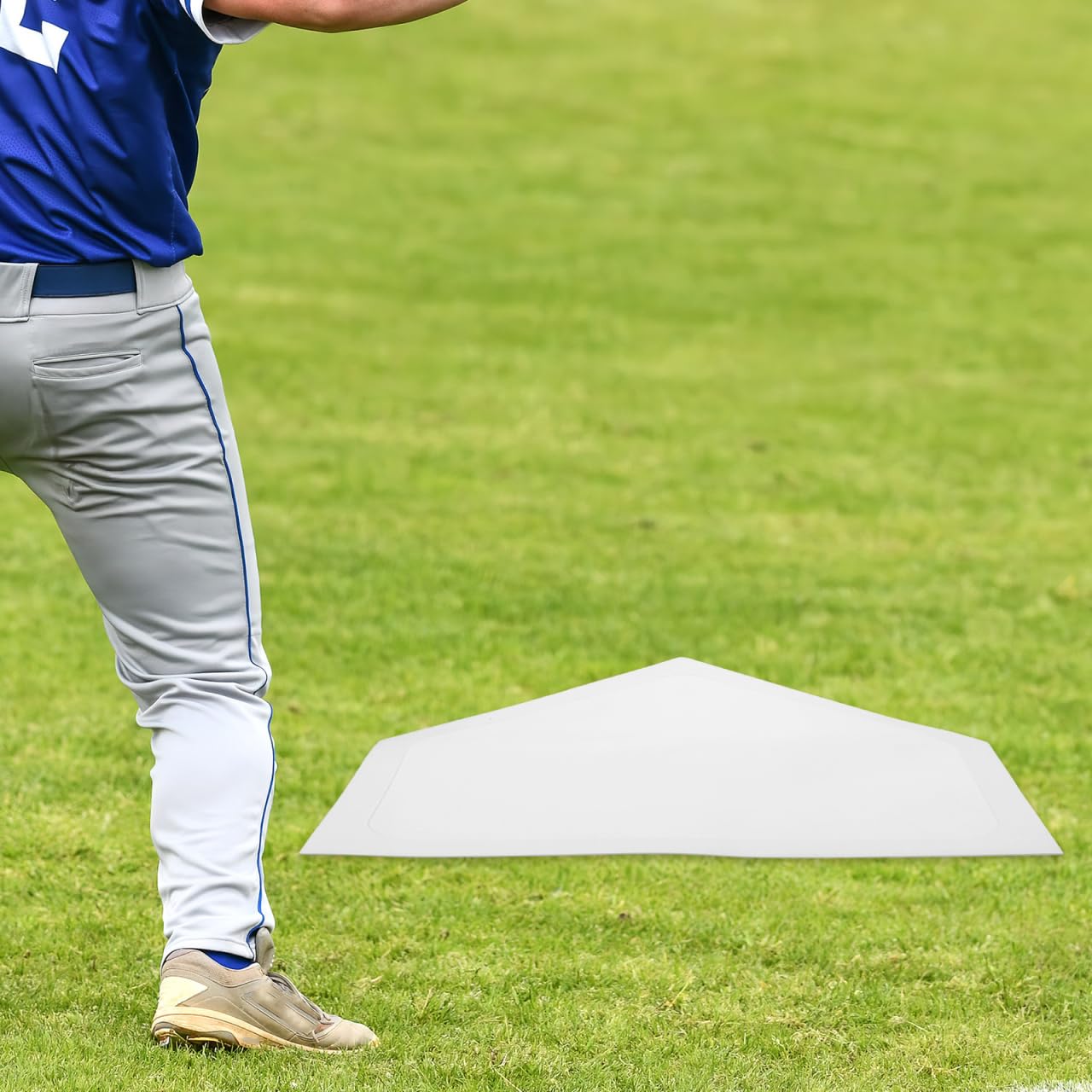 Baluue Baseball Home Plate Mat 16.53In TPE Rubber Training Base Flat Marker for Pitching Practice and Indoor Use Suitable for Baseball and Softball Players