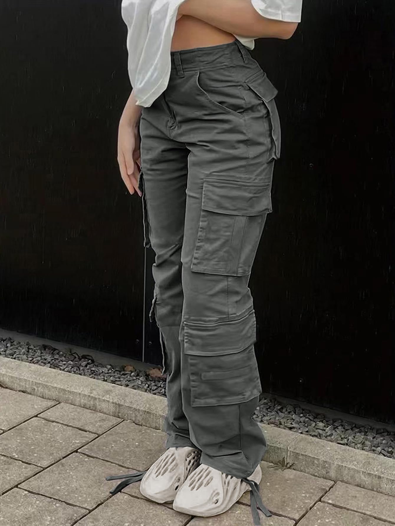 SDNGED Women's High Waisted Cargo Pants Travel Y2K Streetwear Baggy Stretchy Pants with Pockets Drawstring Ankle Cuffs Dark Grey